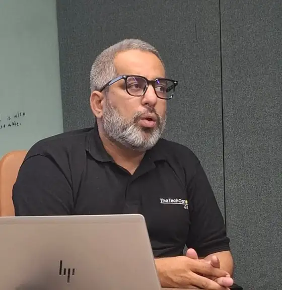 Zubair Atiq, founder of TheTechCanvas, leading a team session at NASTP, Karachi